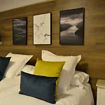 La Casita De 3* El Cuervo (Aragon)