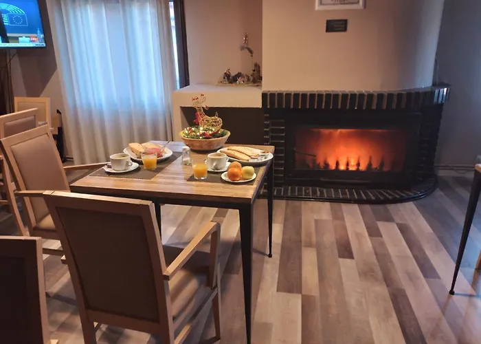 La Casita De El Cuervo (Aragon)